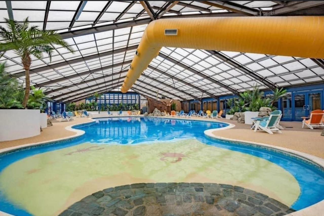 Отель 6 Berth Caravan On Marine Holiday Park Рил Экстерьер фото